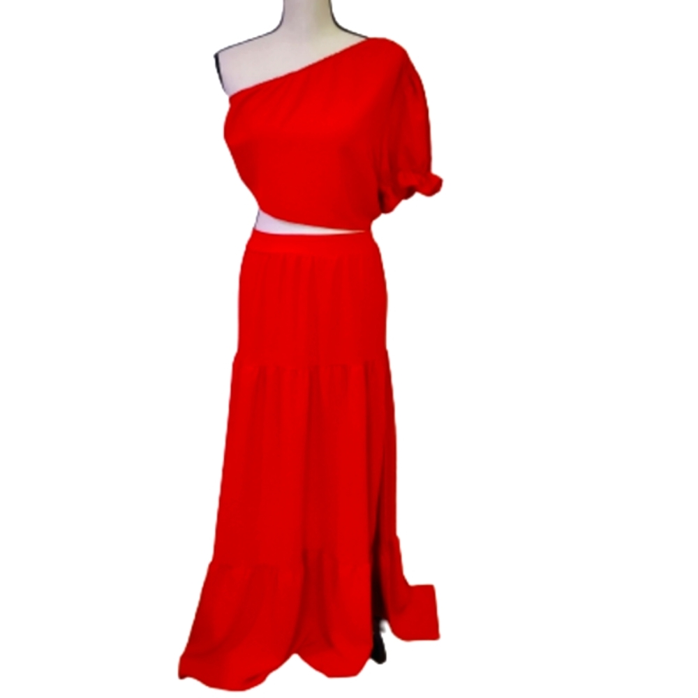 Elegant Red One-Shoulder Dress